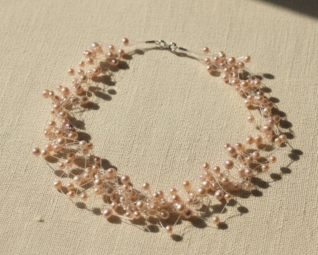 Floating Pearls Necklace