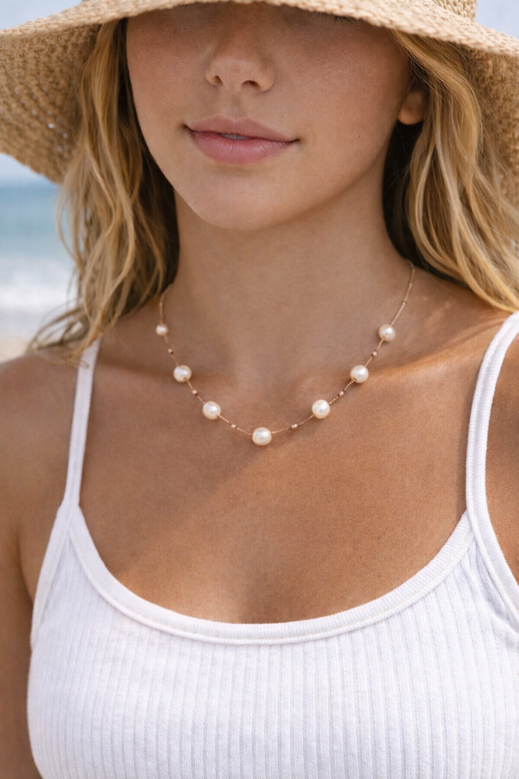 Maré Pearl Strand Necklace