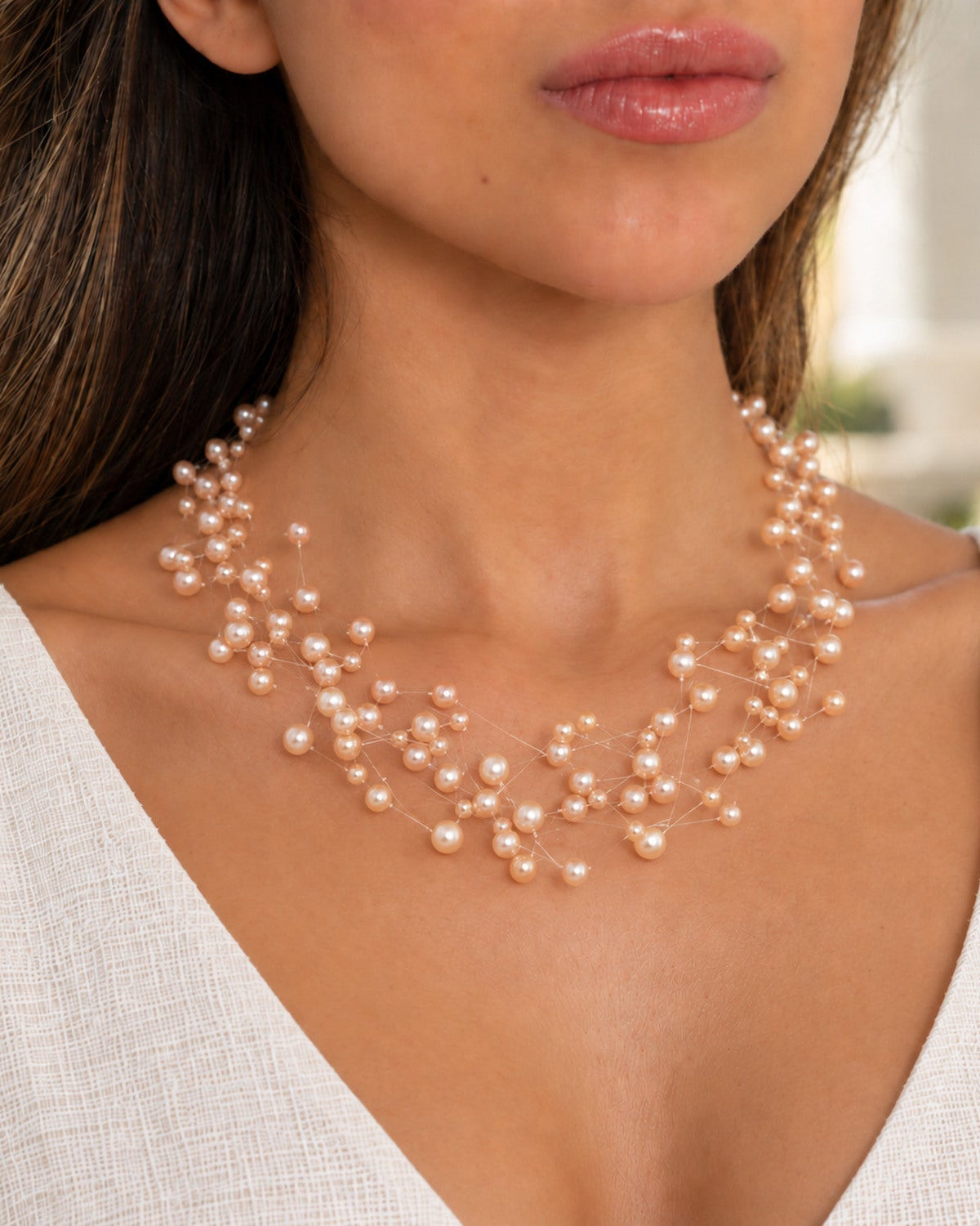 Floating Pearls Necklace
