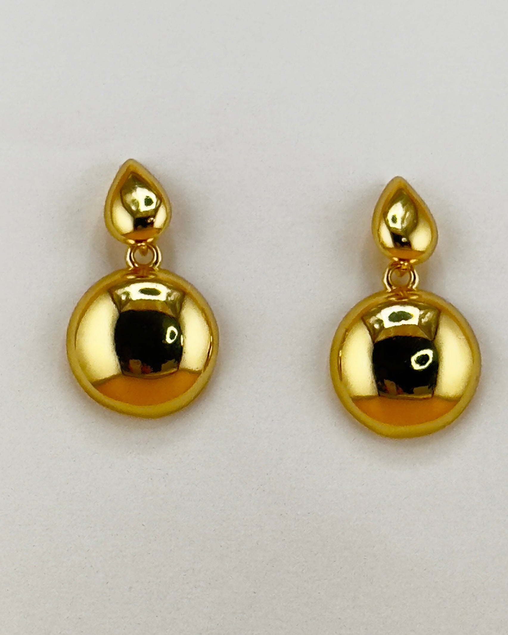 Reflective Drop Circle Earrings