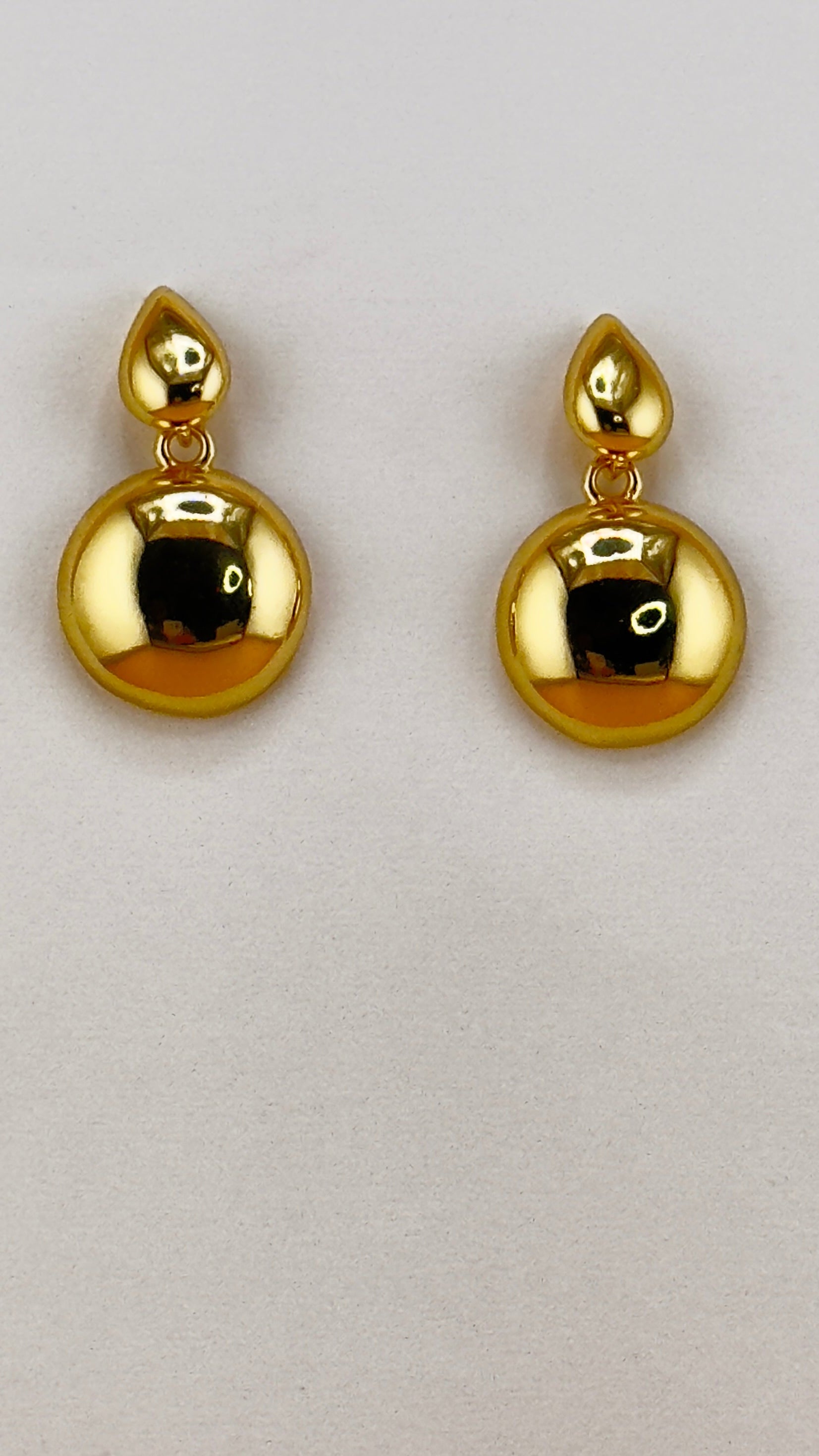 Reflective Drop Circle Earrings