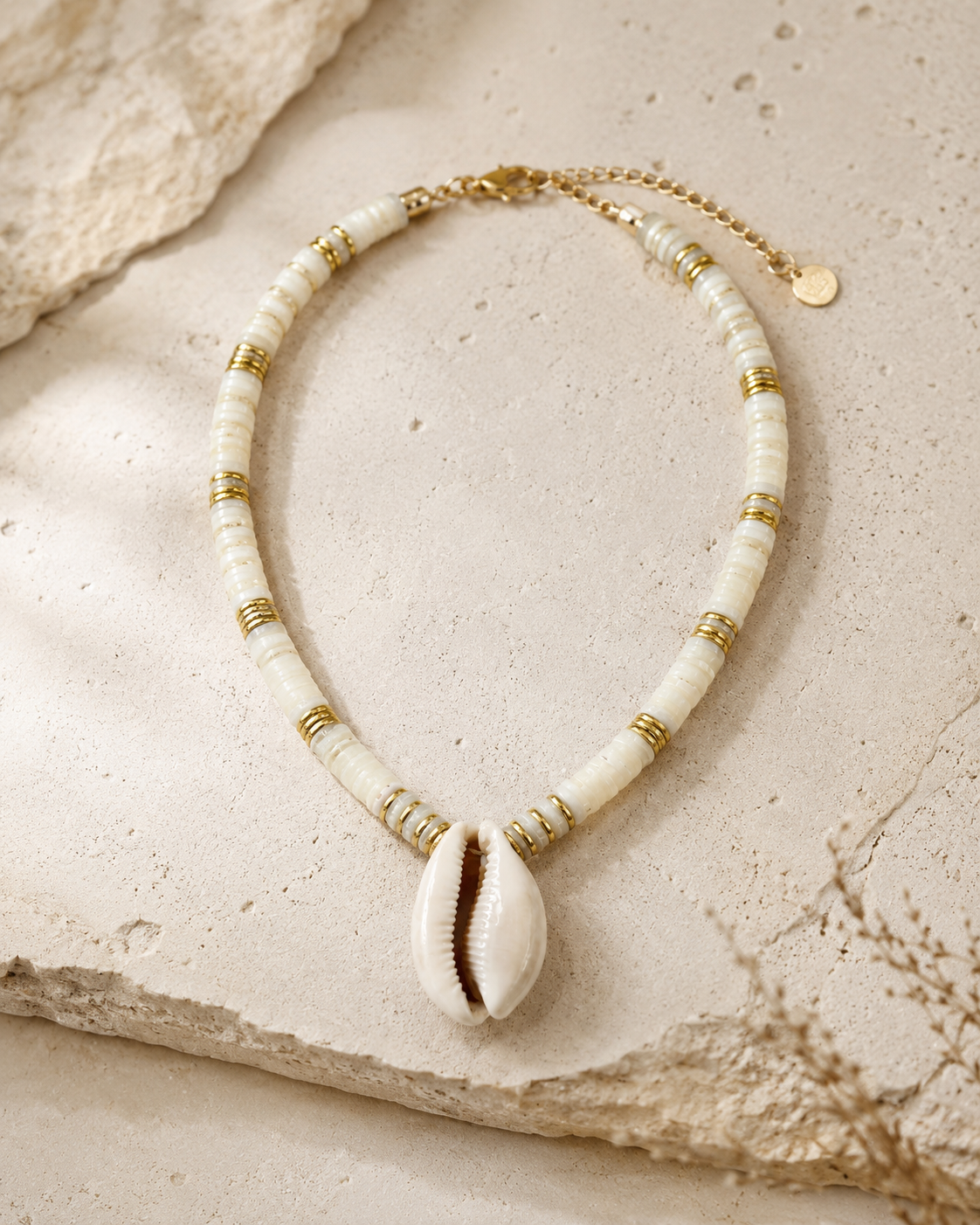 Reef Nácar Neclace