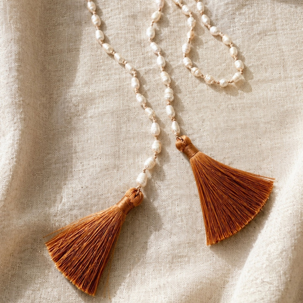 Solène Pearl Tassel Necklace