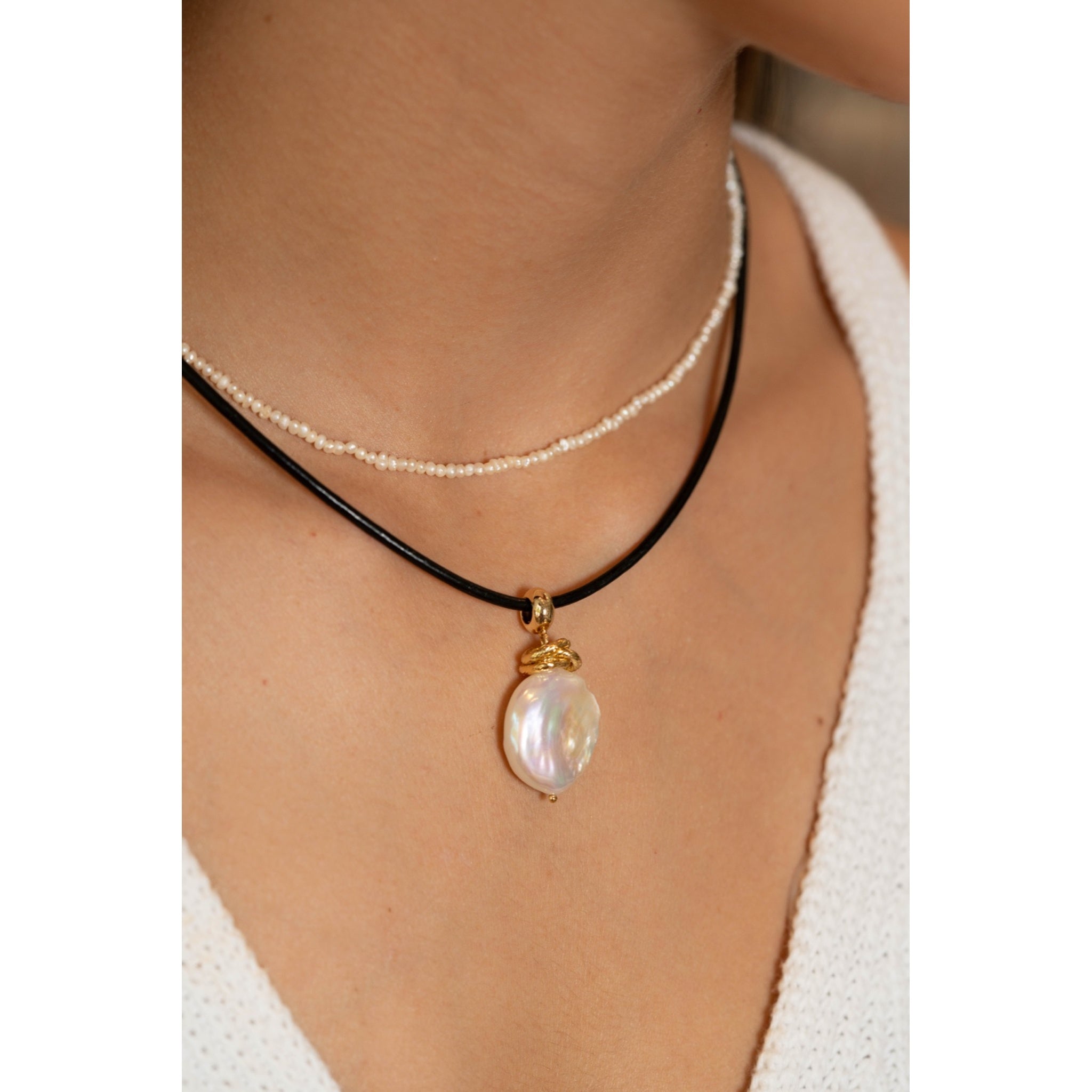 Sea of Pearl - Leather Necklace
