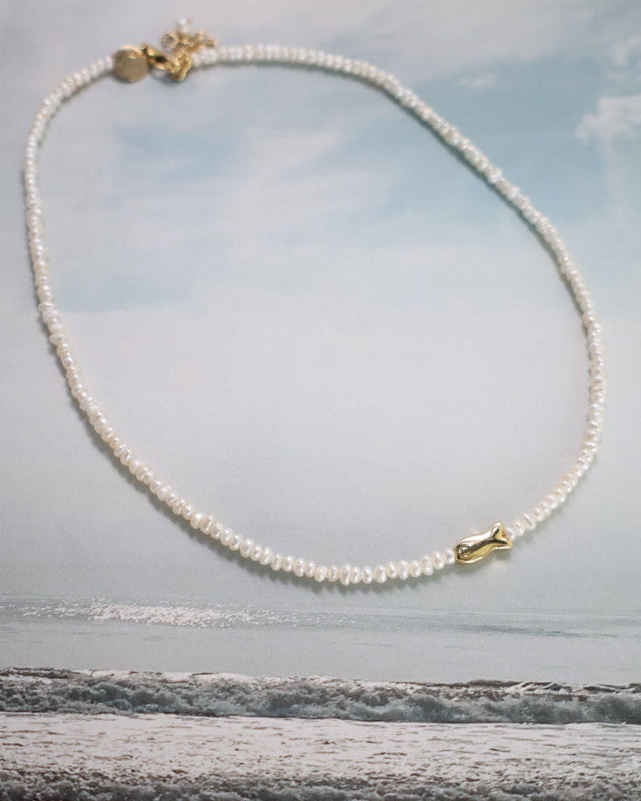 Golden Flow necklace