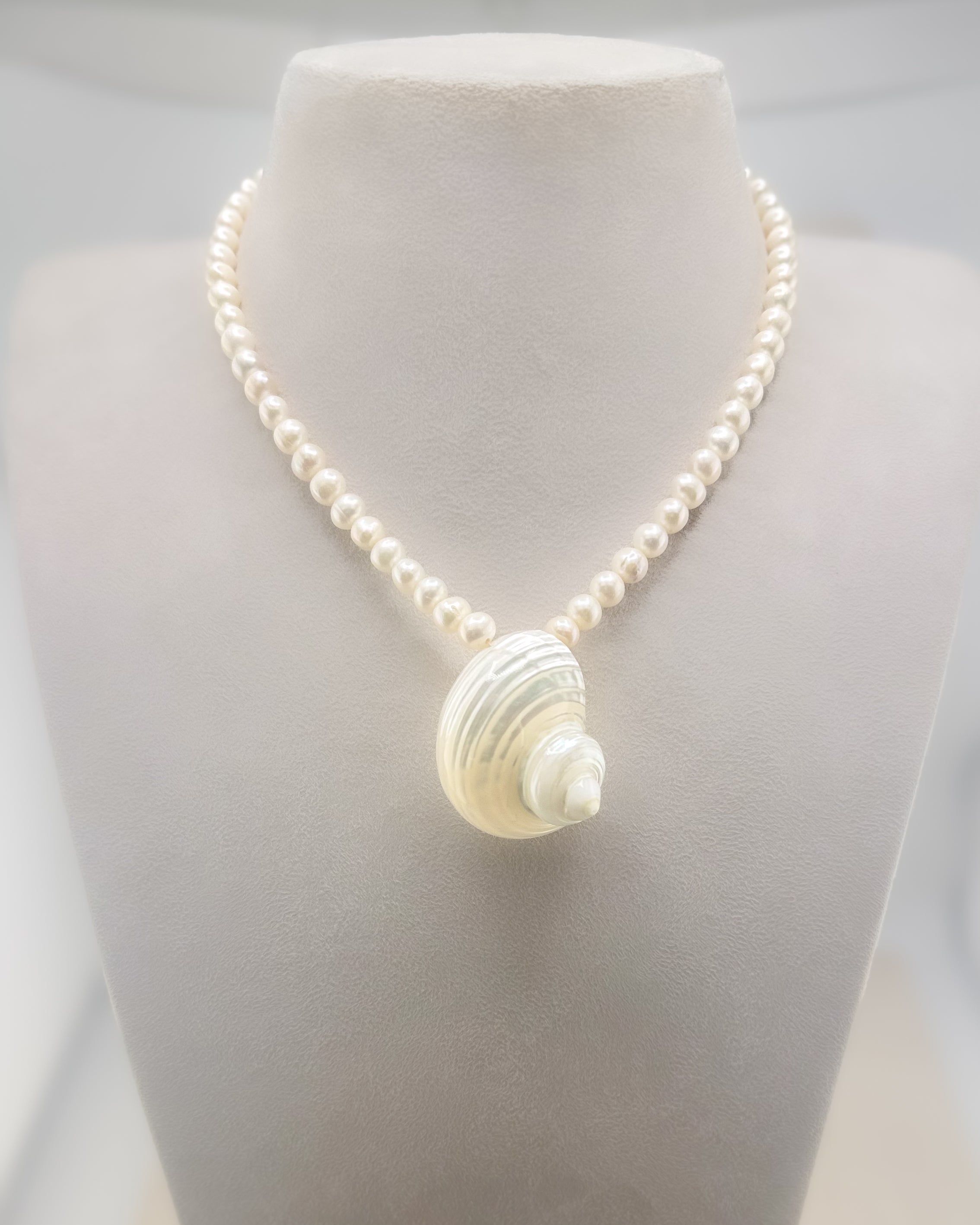 Vanessa Necklace