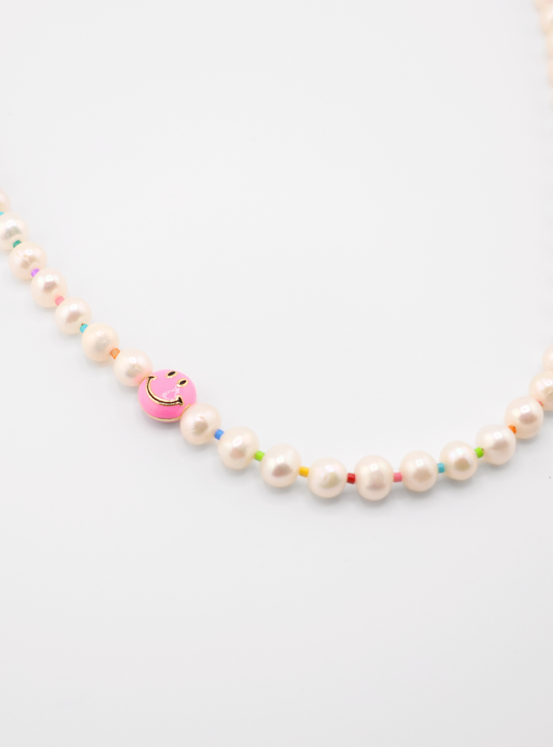 Smiley Pearl Necklace