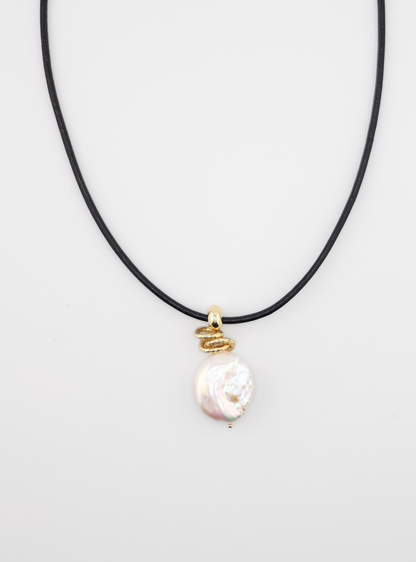 Pearl & Leather Necklace