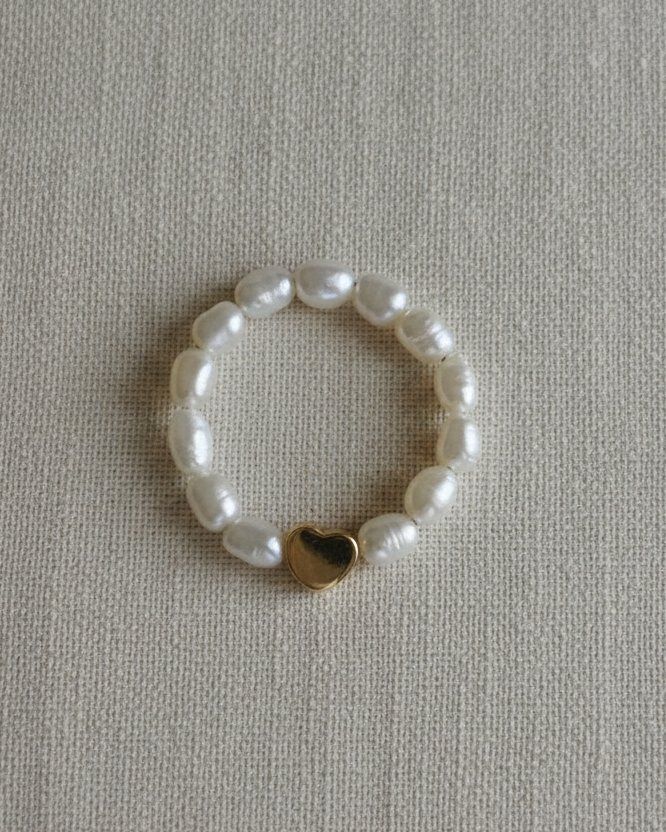 Amora Pearl Ring