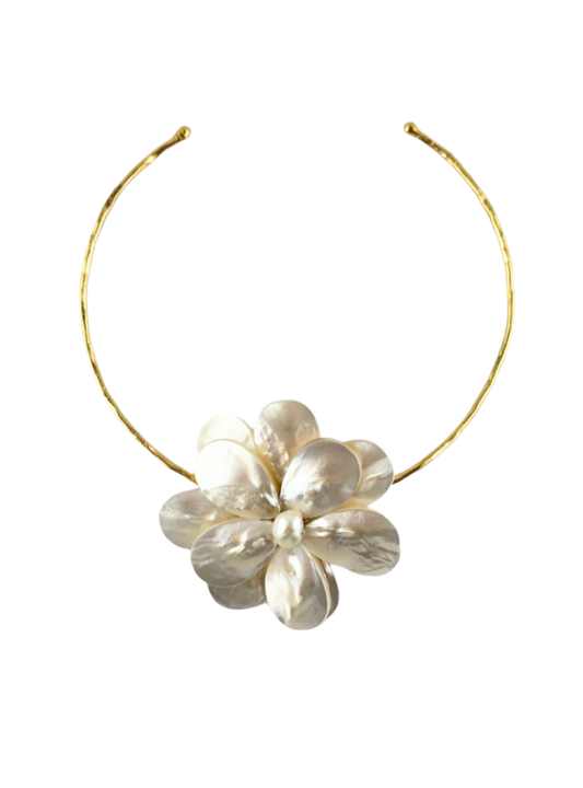 Nacre Camellia Choker