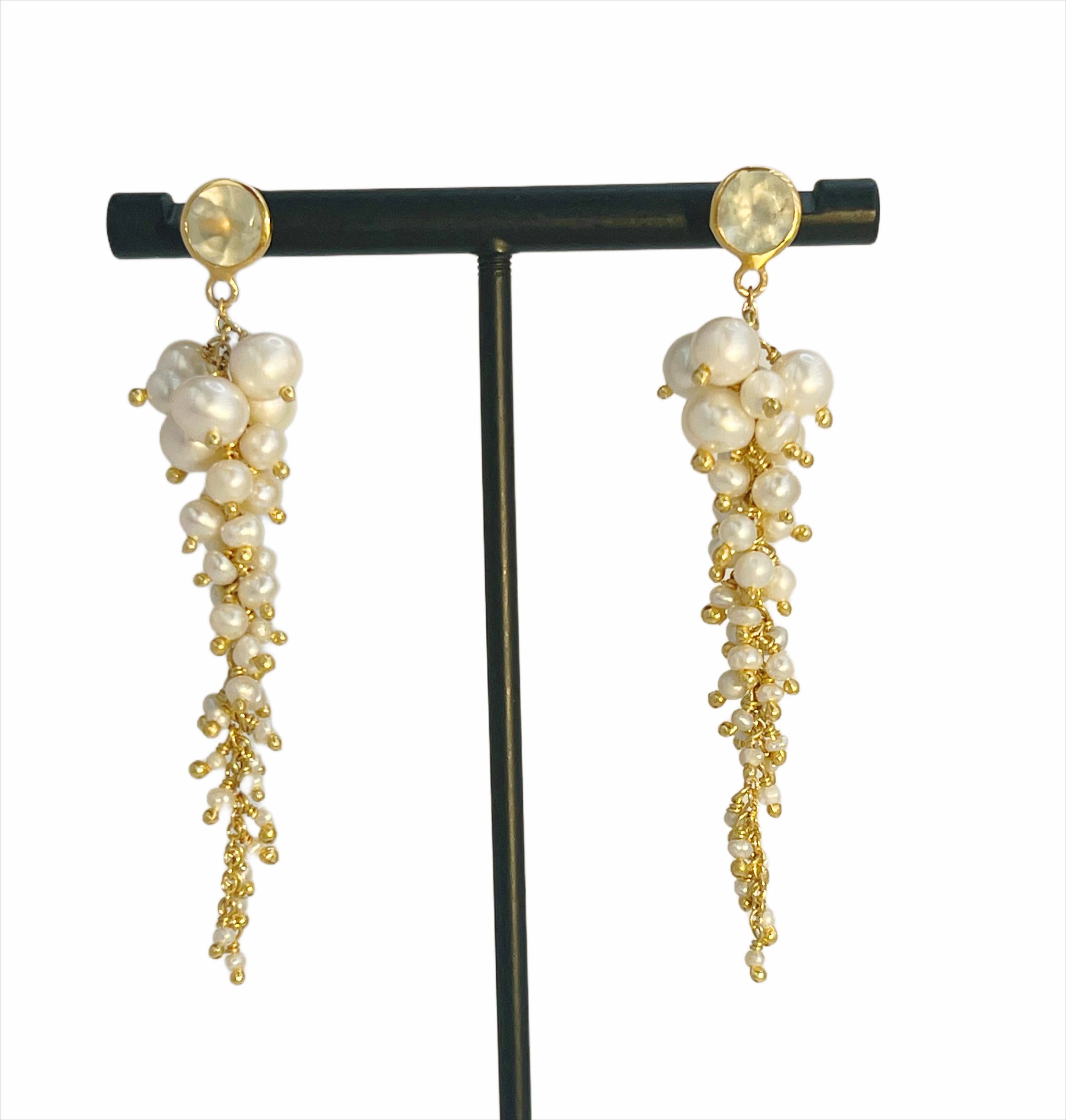 Apple Cascade pearl Earring