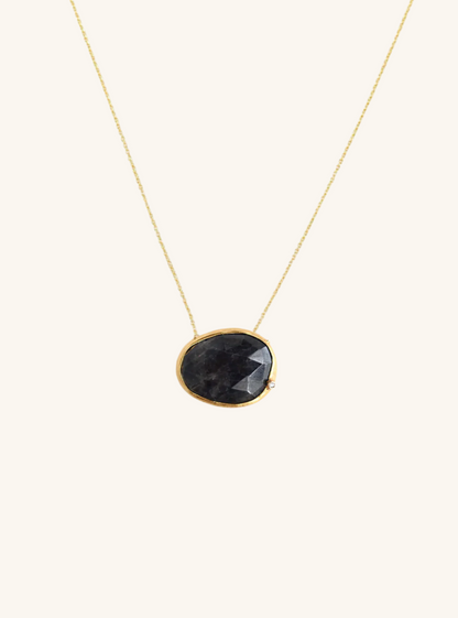 Natural Sapphire Egg Shape Necklace with Genuine Diamond